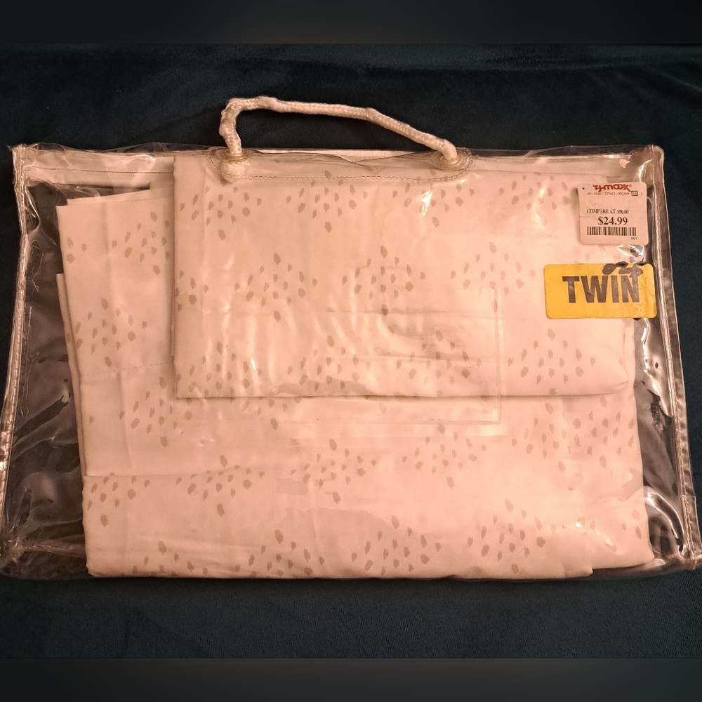 Twin Size Flatsheet with Pillowcase